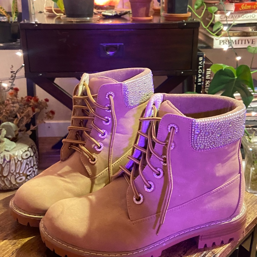 Elegant Women's Tan Combat Boots with Rhinestone Collar